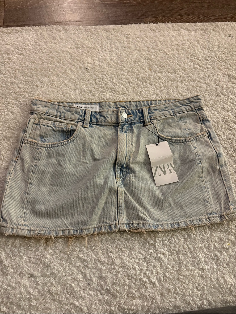 NWT Zara TRF light blue denim mini skirt. Size XL